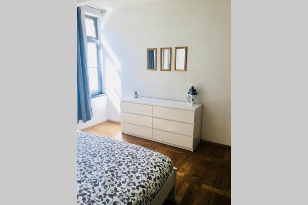 En Plein Coeur De Bruxelles. Superbe Duplex.A Voir! Esterno foto