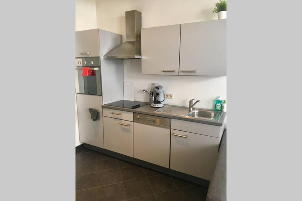 En Plein Coeur De Bruxelles. Superbe Duplex.A Voir! Esterno foto